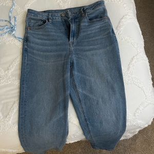 American Eagle Jeans (AE Stretch Mom Jeans)